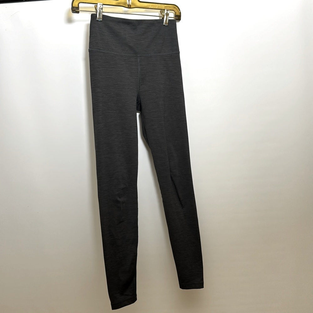 AE gray leggings